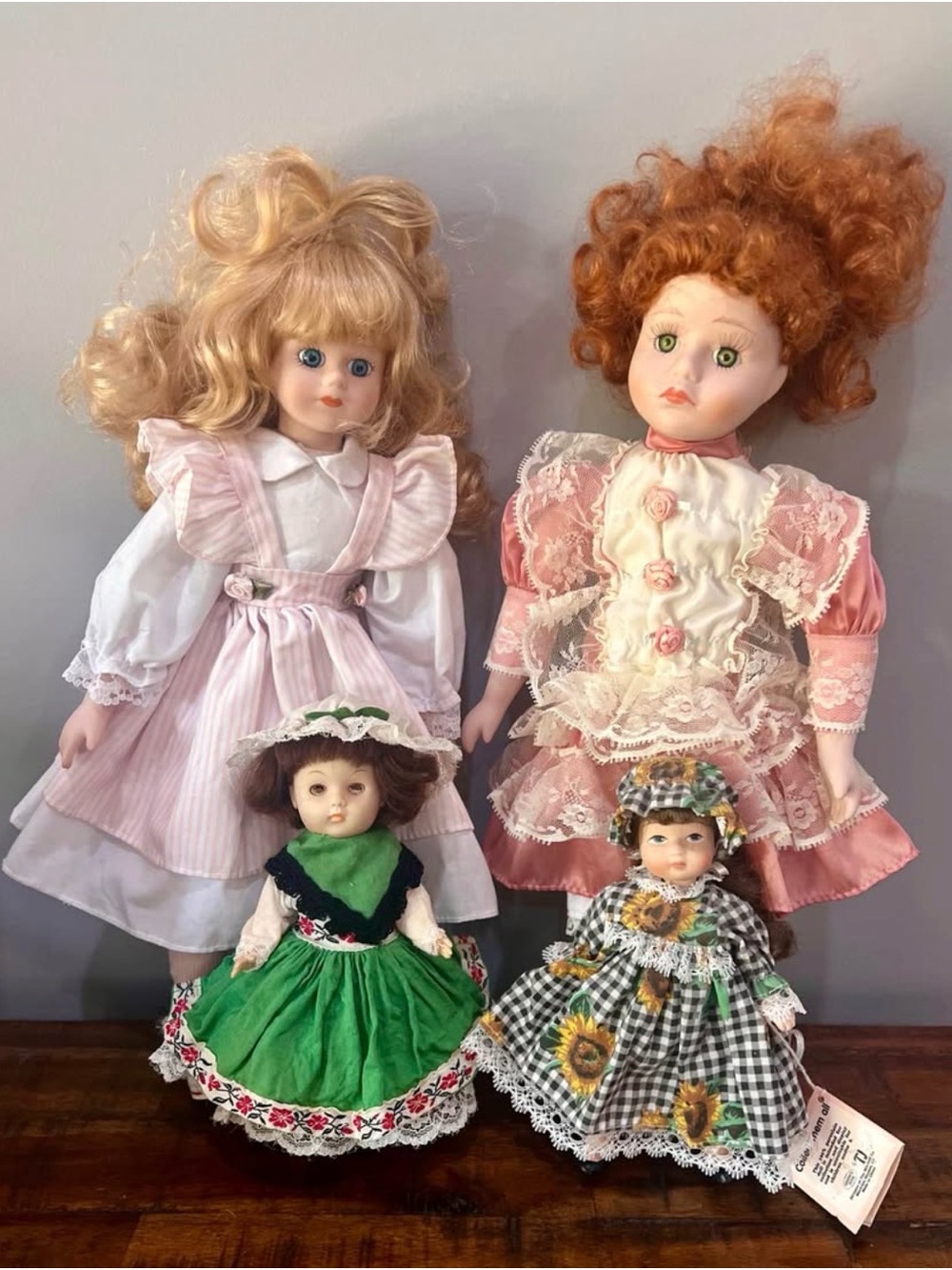 Porcelain Fashion Dolls Set - Pink, Green, Black & White